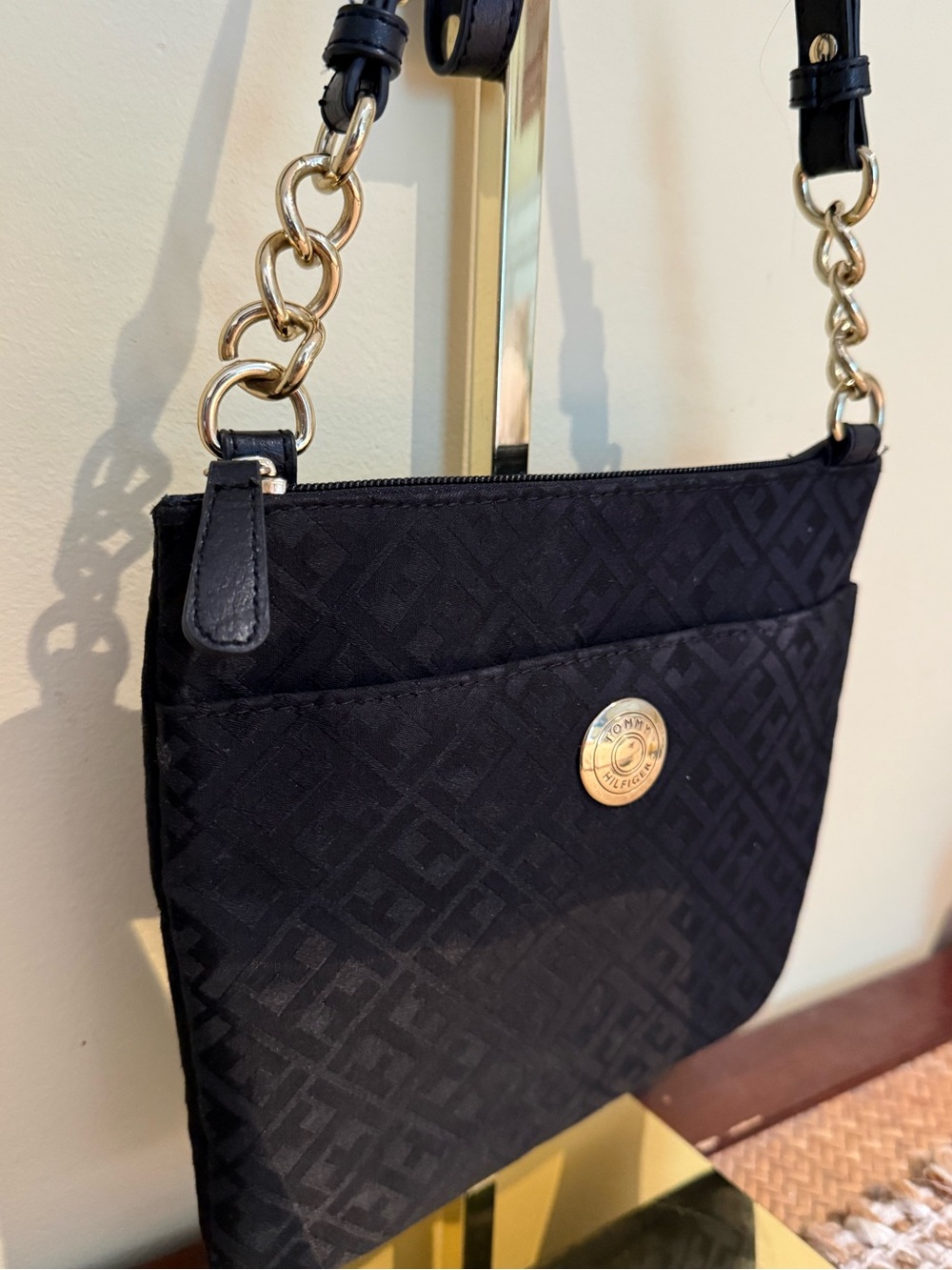 Tommy Hilfiger Black Quilted Crossbody Bag with Gold Accent - Picture 2 of 12